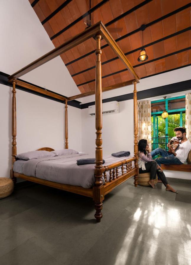 Tentgram Brickhouse Кожикоде Экстерьер фото